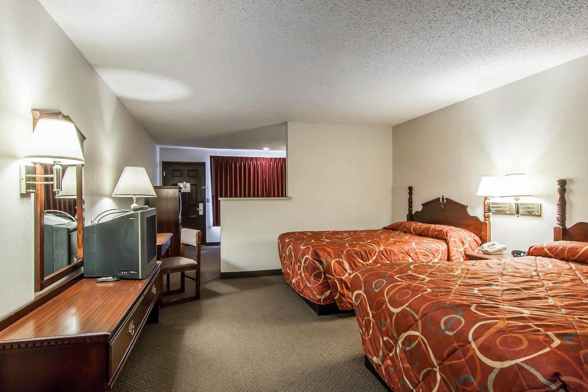 Econo Lodge Southeast Milwaukie/Portland Exterior foto